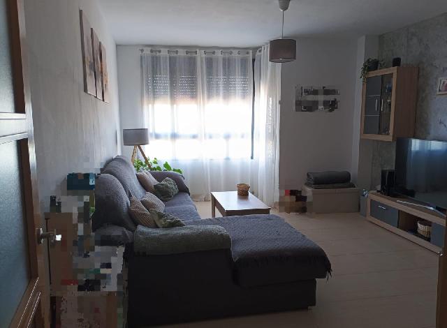 Imagen 3 Inmueble 301286 - Piso en venta en Onda / A 300 mts de supermercados, detrás golegiosy parques. 