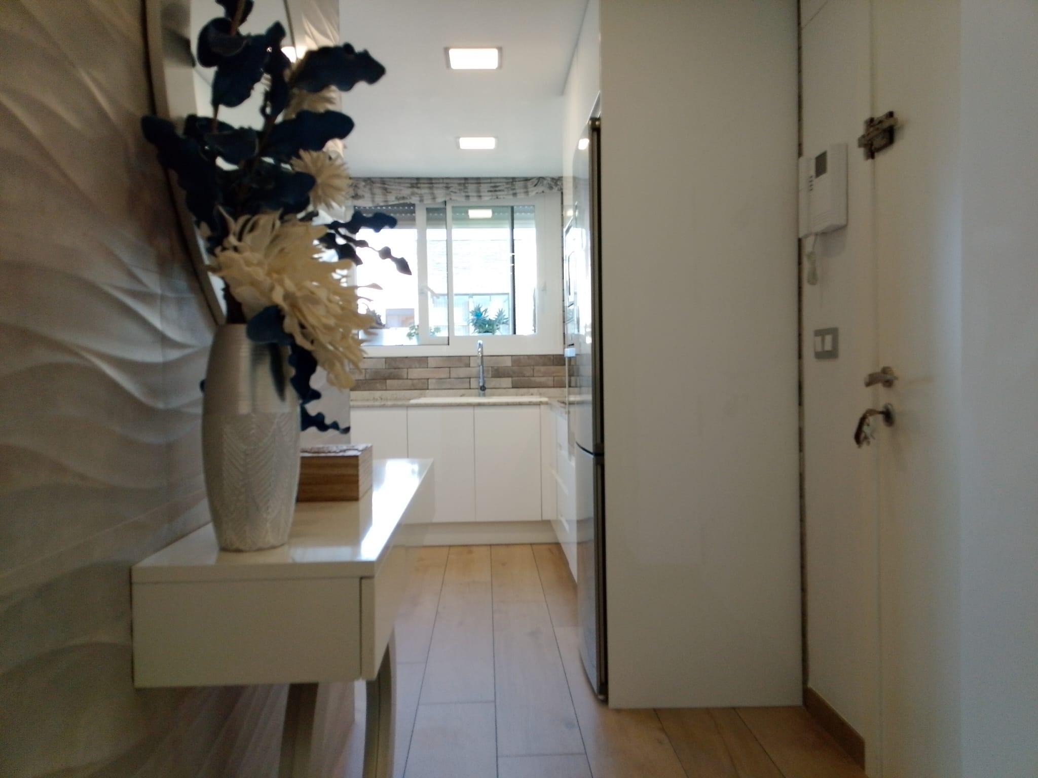 Imagen 1 Ático en venta en Castellón De La Plana/castelló De La Plana /  Ubicado en Tárrega Montebl...