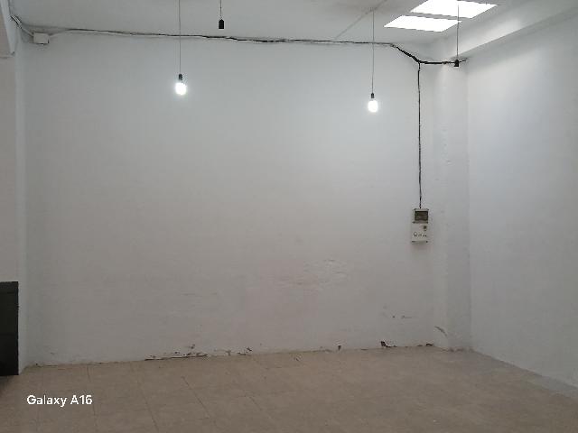 Imagen 8 Inmueble 302294 - Local Comercial en venta en Borriana/burriana /  Ubicado en zona de entrada y salida. Apto...