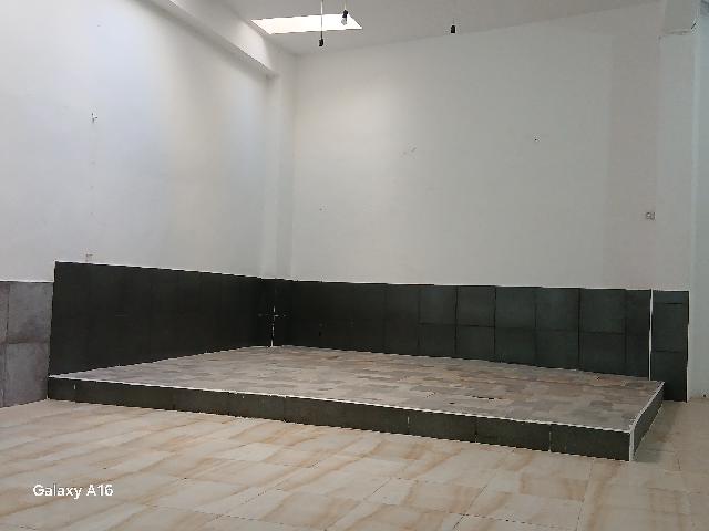 Imagen 12 Inmueble 302294 - Local Comercial en venta en Borriana/burriana /  Ubicado en zona de entrada y salida. Apto...