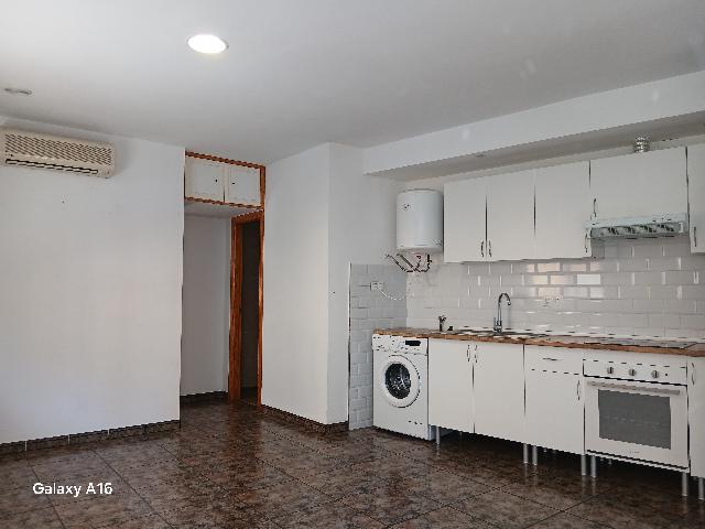 Imagen 2 Inmueble 302312 - Planta Baja en venta en Vila-real /  Villarreal, Avenida Alemania