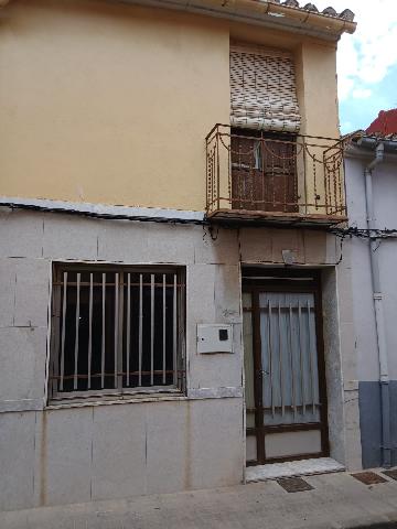 Imagen 1 Inmueble 302899 - Casa Pareada en venta en Vila-real /  En pleno centro de Villarreal, cerca de servicios
