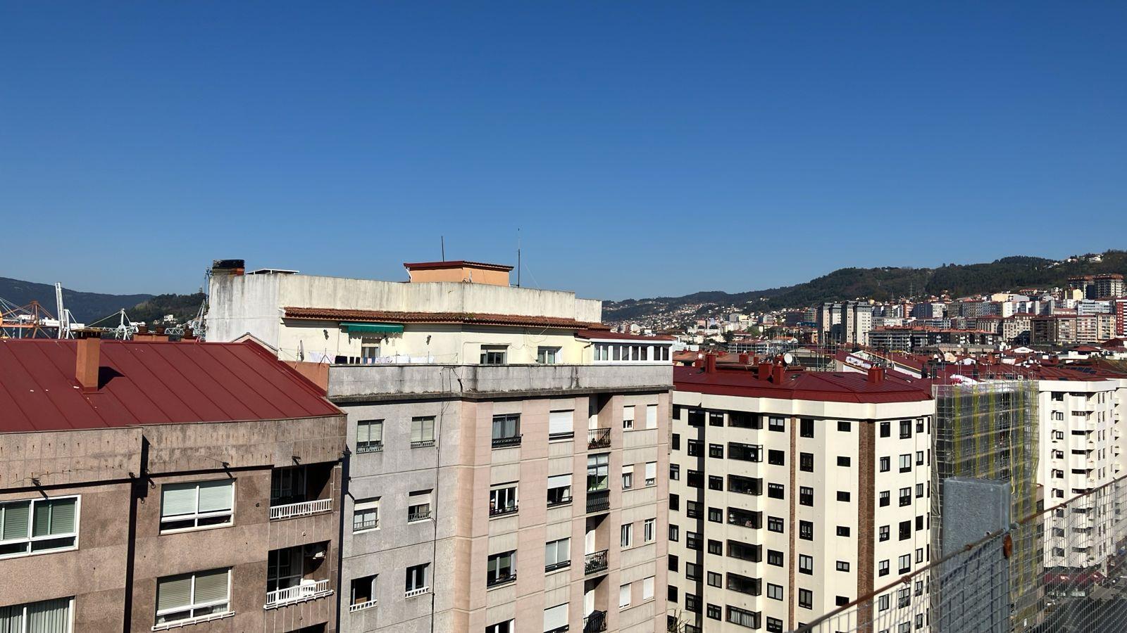 Imagen 2 Ático en alquiler en Vigo / Rosalia de Castro, pleno centro 