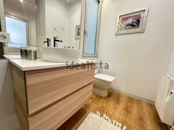 Imagen 21 Apartamento en alquiler en Vigo / Centro de Vigo, plaza Compostela