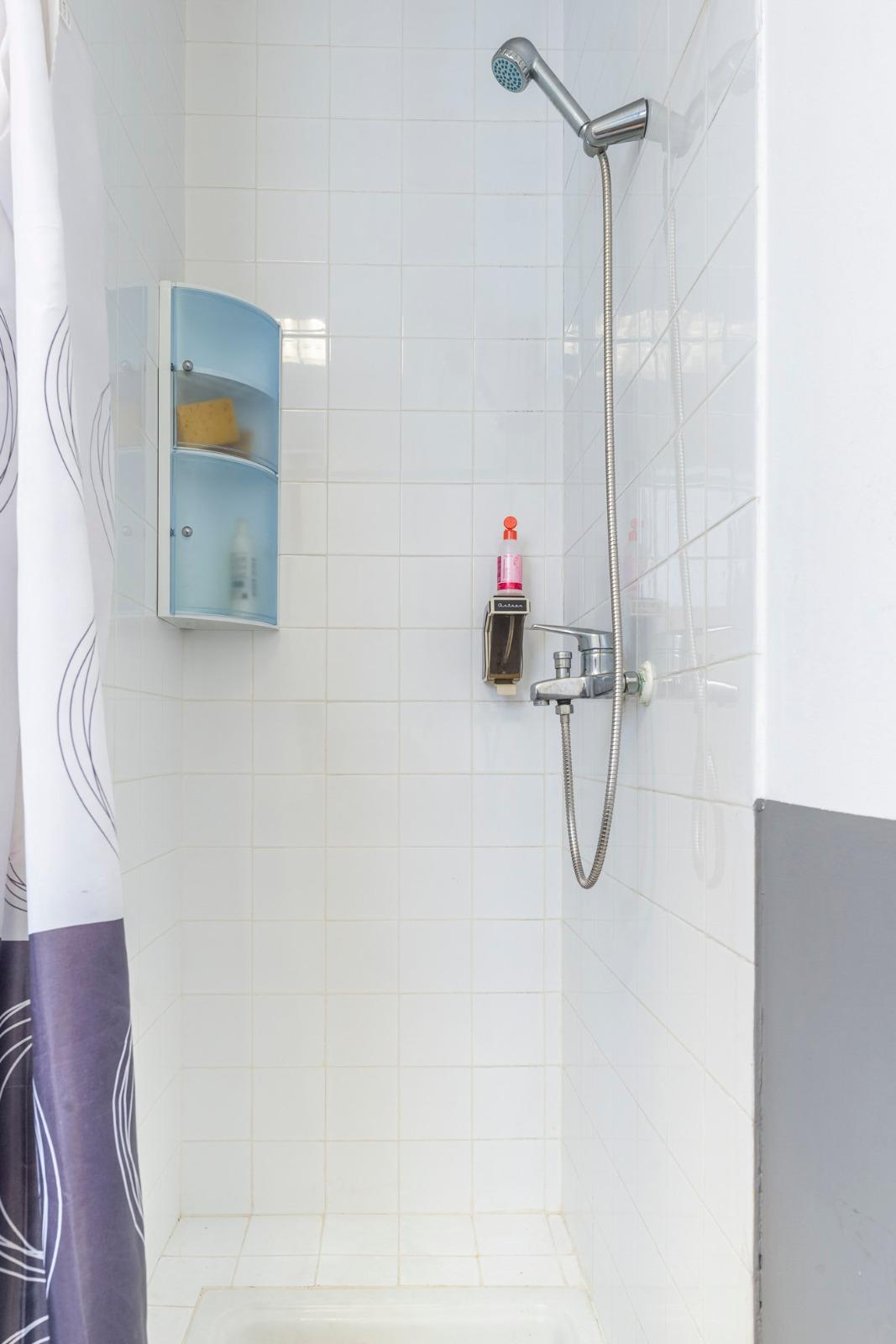 Imagen 14 Local Comercial en venta en Vigo / Zona Ramon Neto