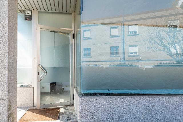 Imagen 17 Inmueble 301821 - Local Comercial en venta en Vigo / Zona Ramon Neto