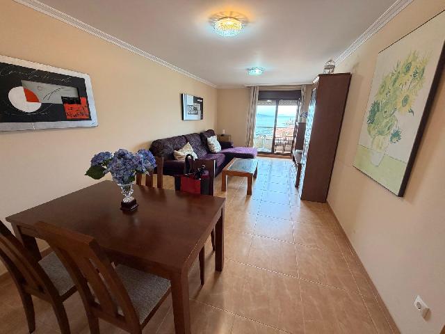 Imagen 4 Inmueble 302610 - Apartamento en alquiler en Sanxenxo / Frente a la playa de Carabuxeiras 