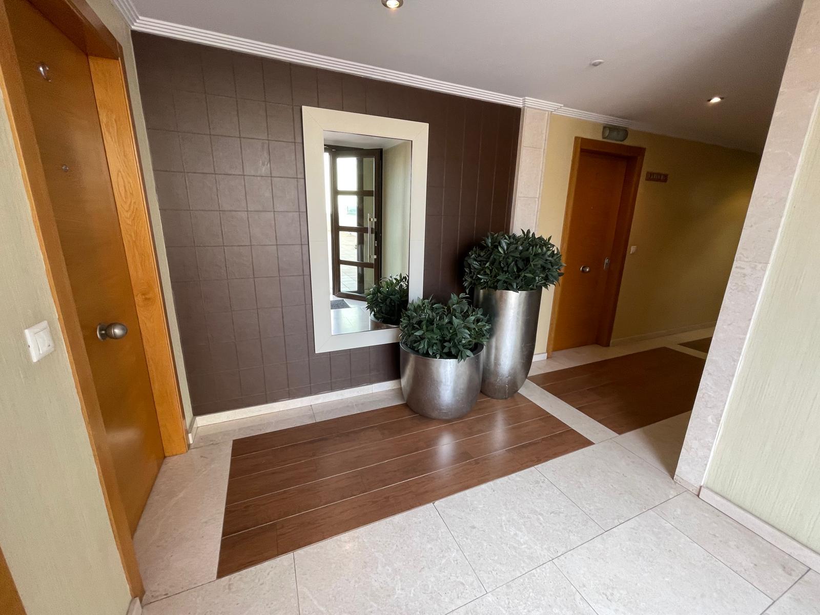 Imagen 2 Apartamento en alquiler en Sanxenxo / Frente a la playa de Carabuxeiras 