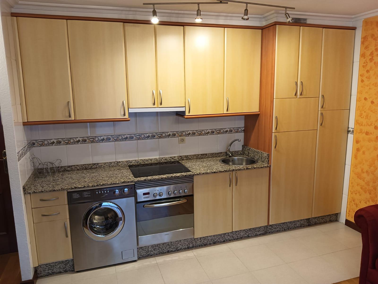 Imagen 2 Apartamento en venta en Vigo / En el corazon de la plaza miñoca