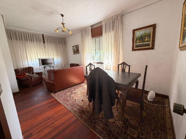 Imagen 5 Inmueble 303647 - Casa Aislada en venta en Vigo / Zona residencial de Bembrive, vistas al mar