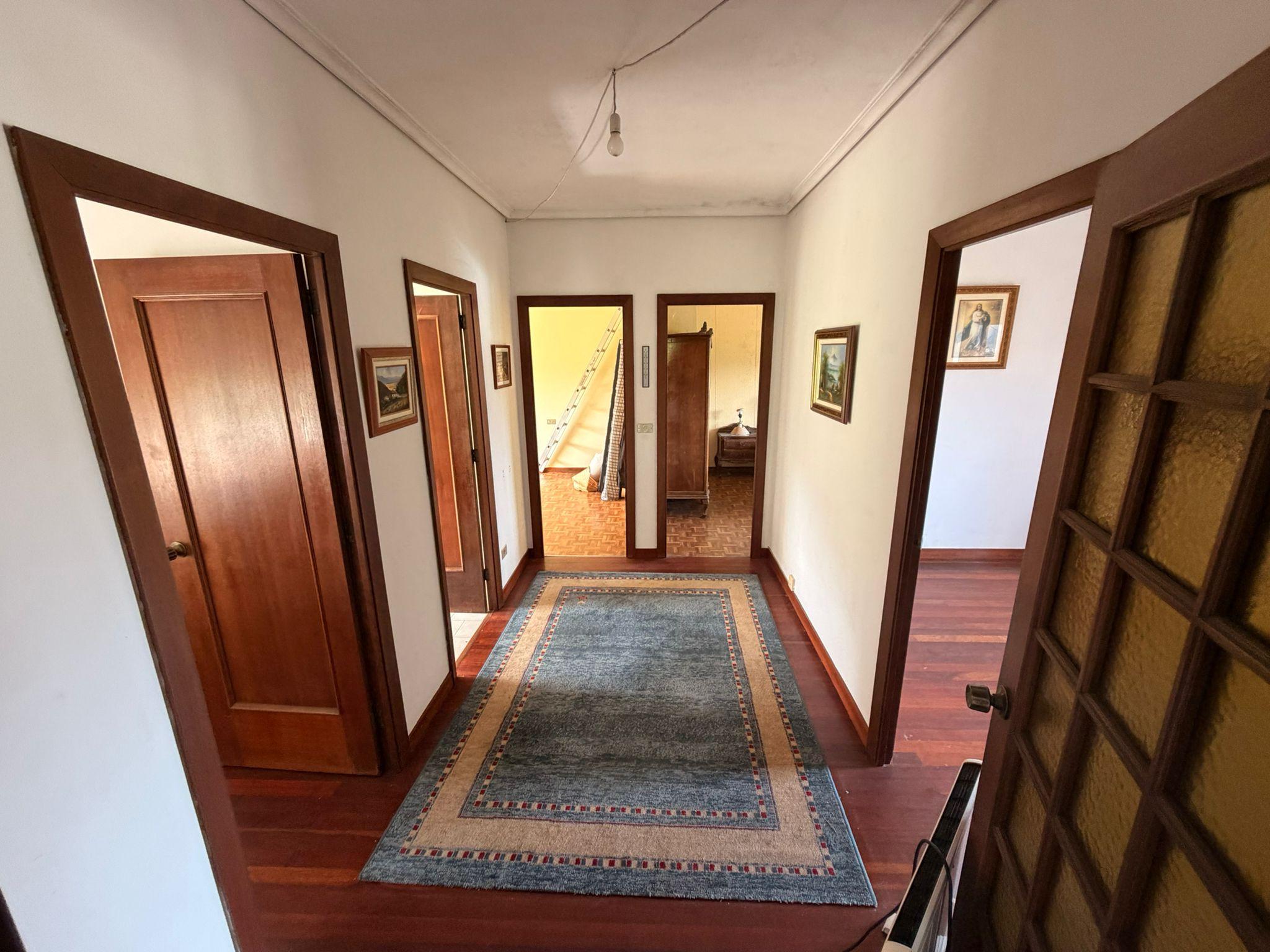 Imagen 8 Casa Aislada en venta en Vigo / Zona residencial de Bembrive, vistas al mar