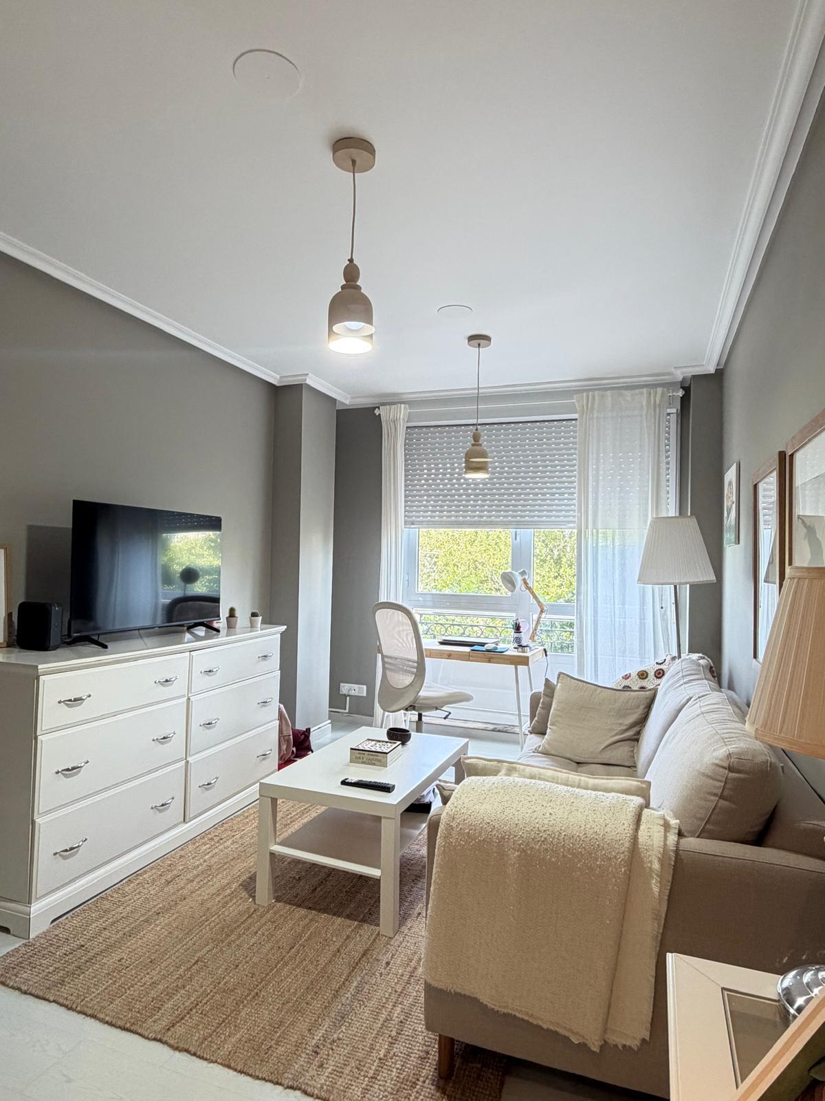 Imagen 1 Apartamento en alquiler en Cedeira / A costa del rio Condomiñas 