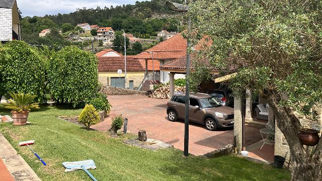 Imagen 3 Inmueble 304649 - Casa Aislada en venta en Pontevedra / A tan solo 15 min y 13km del centro de Pontevedra