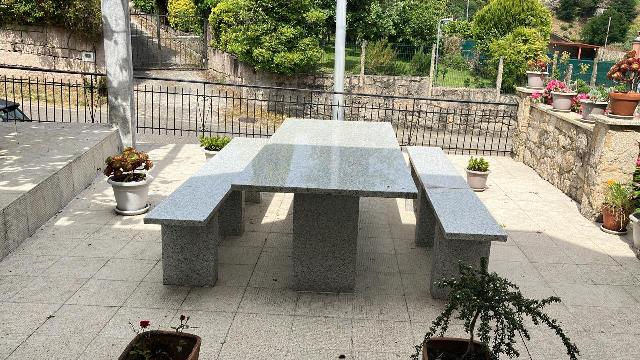 Imagen 8 Inmueble 304649 - Casa Aislada en venta en Pontevedra / A tan solo 15 min y 13km del centro de Pontevedra