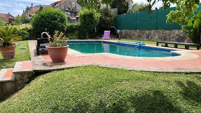 Imagen 2 Inmueble 304649 - Casa Aislada en venta en Pontevedra / A tan solo 15 min y 13km del centro de Pontevedra