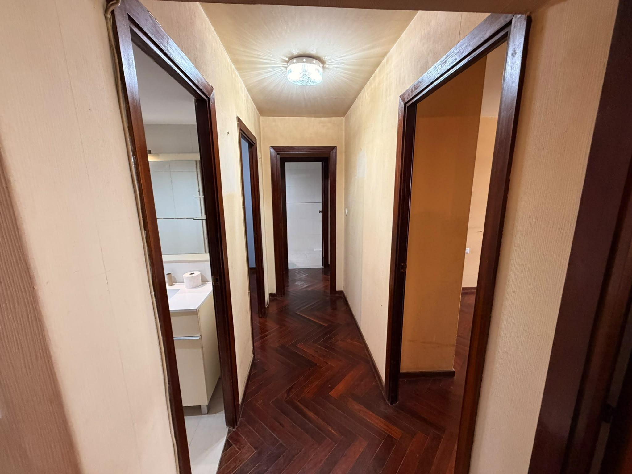 Imagen 15 Piso en venta en Vigo / Sobre Av Camelias cerca de parque O Castro