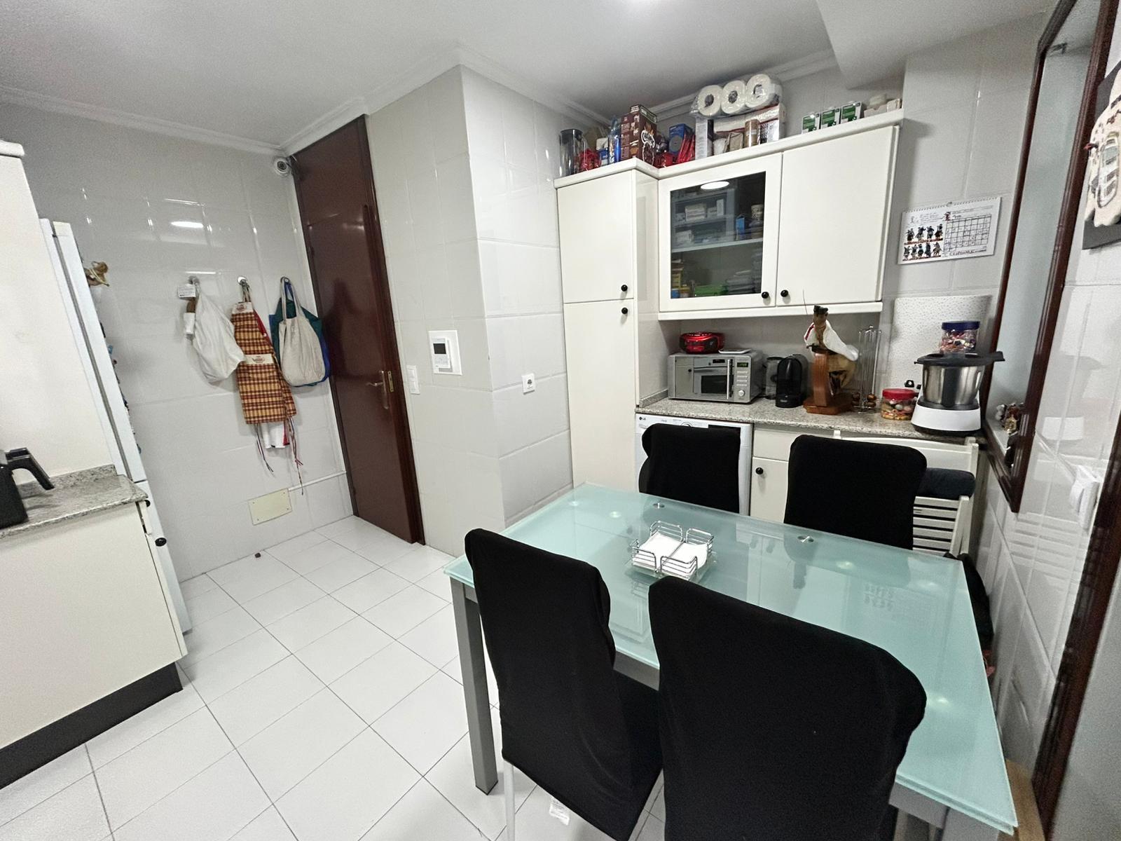 Imagen 3 Apartamento en alquiler en Vigo / Plaza das Palmeras, 