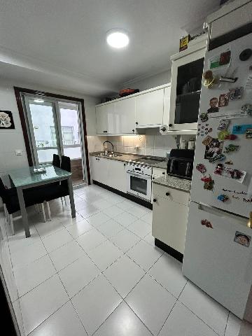 Imagen 4 Inmueble 305217 - Apartamento en alquiler en Vigo / Plaza das Palmeras, 