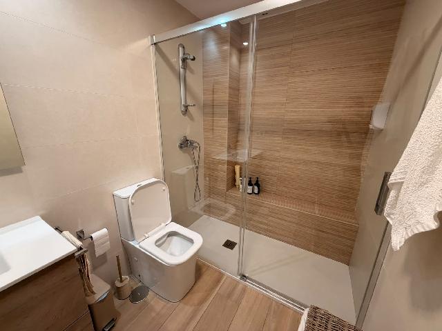 Imagen 15 Inmueble 305338 - Apartamento en alquiler en Vigo / Frente a la playa de Samil
