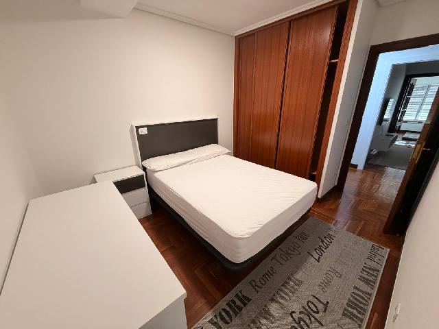 Imagen 5 Inmueble 305367 - Apartamento en alquiler en Vigo / A solo 100 mts de peritos