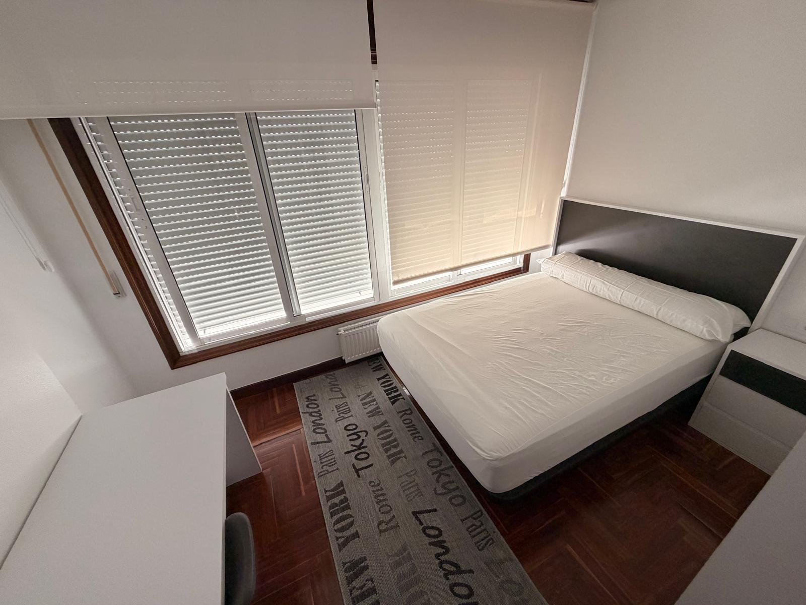 Imagen 13 Apartamento en alquiler en Vigo / A solo 100 mts de peritos