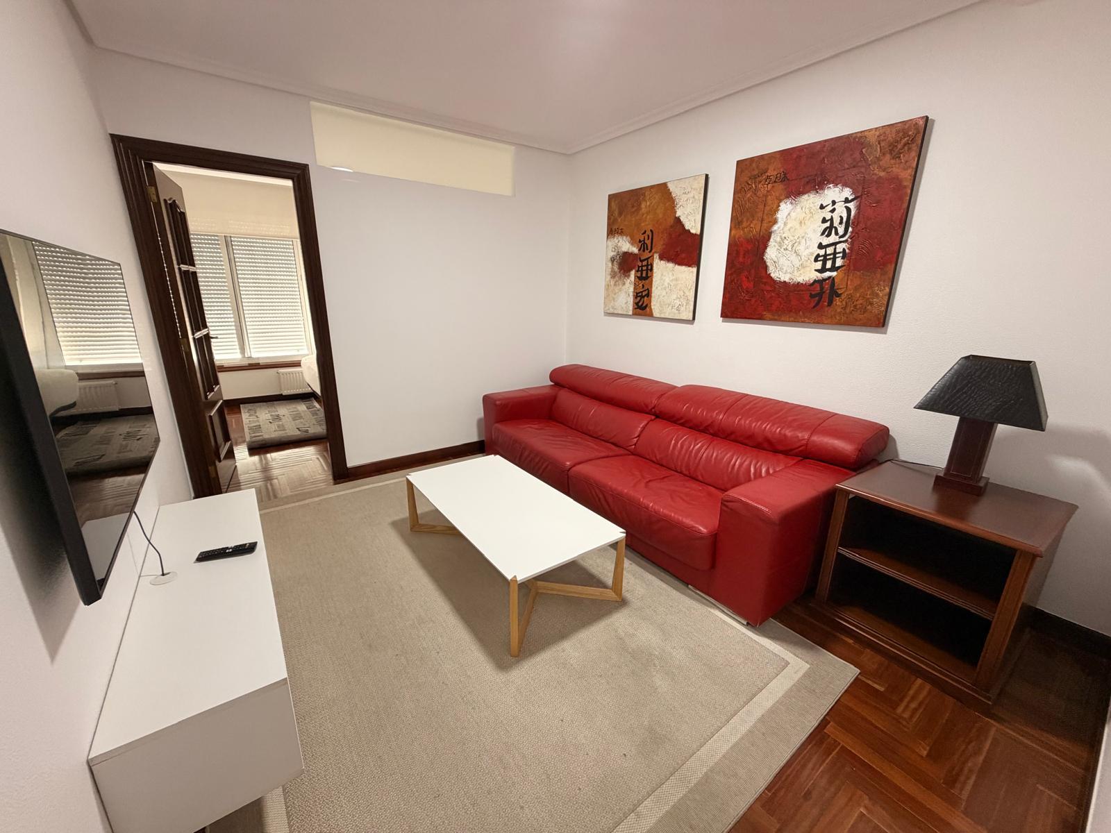 Imagen 14 Apartamento en alquiler en Vigo / A solo 100 mts de peritos