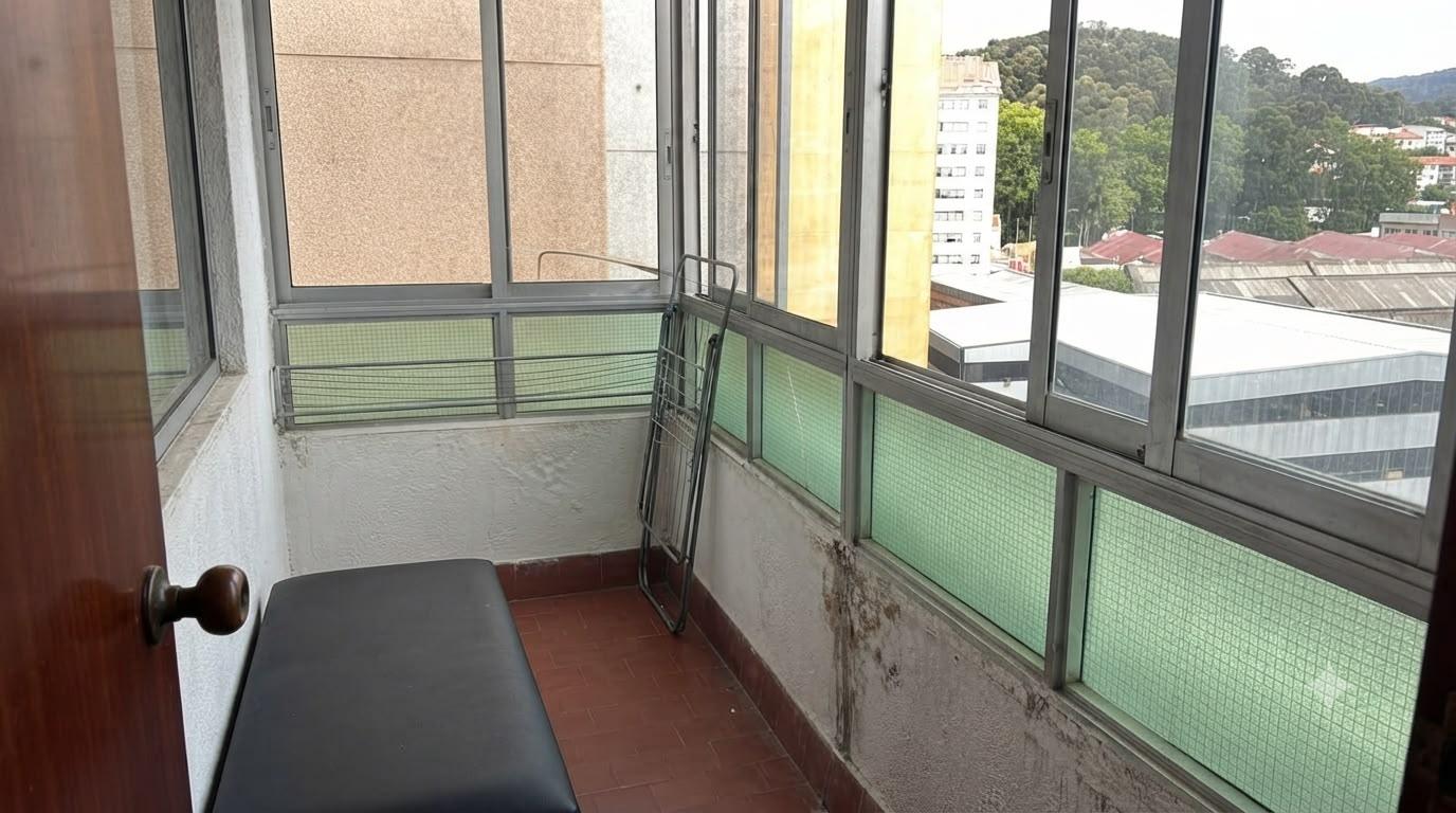 Imagen 1 Apartamento en venta en Vigo / A 100 metros del parque Castrelos