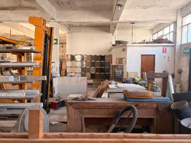Imagen 7 Inmueble 305514 - Local Industrial en venta en Vigo / En el parque industrial Caramuxo