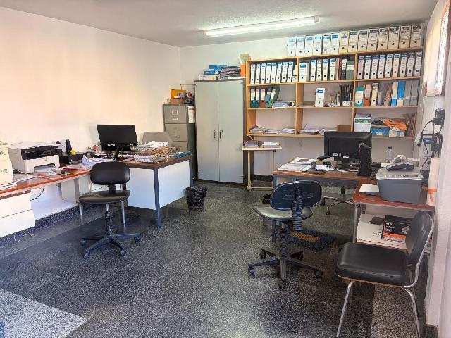 Imagen 12 Inmueble 305514 - Local Industrial en venta en Vigo / En el parque industrial Caramuxo