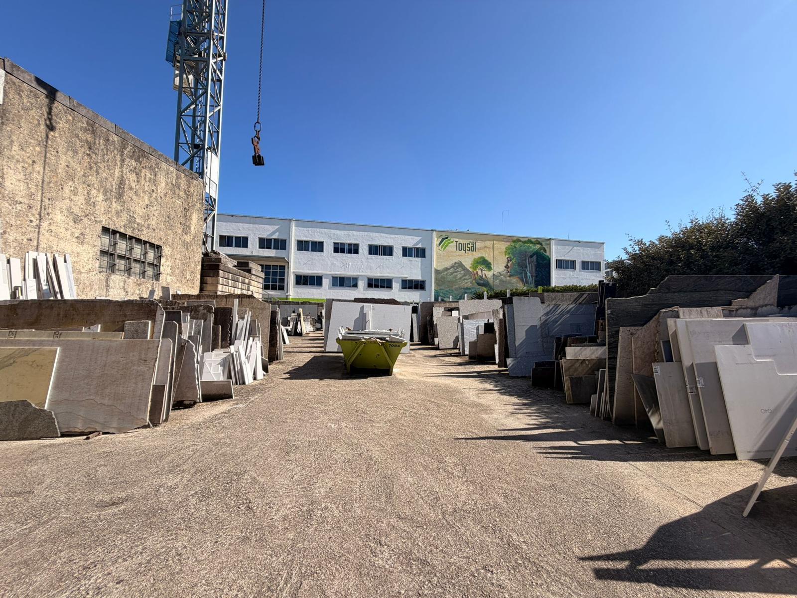 Imagen 22 Local Industrial en venta en Vigo / En el parque industrial Caramuxo