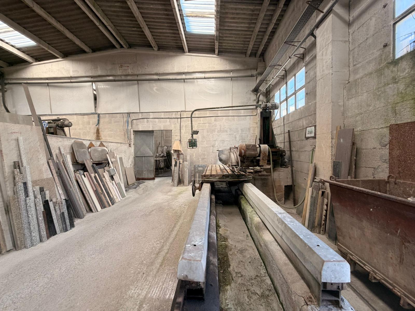 Imagen 23 Local Industrial en venta en Vigo / En el parque industrial Caramuxo
