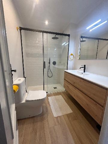Imagen 20 Inmueble 306351 - Piso en venta en Vigo / En Castelao a 200 mts de plaza America