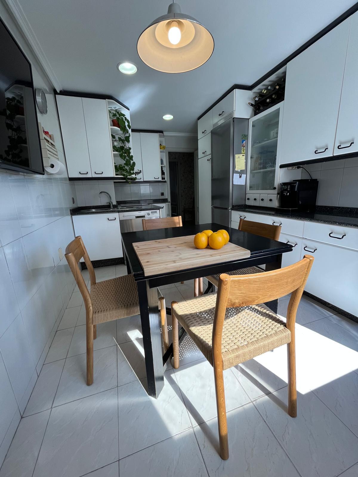 Imagen 9 Piso en venta en Vigo / En Castelao a 200 mts de plaza America