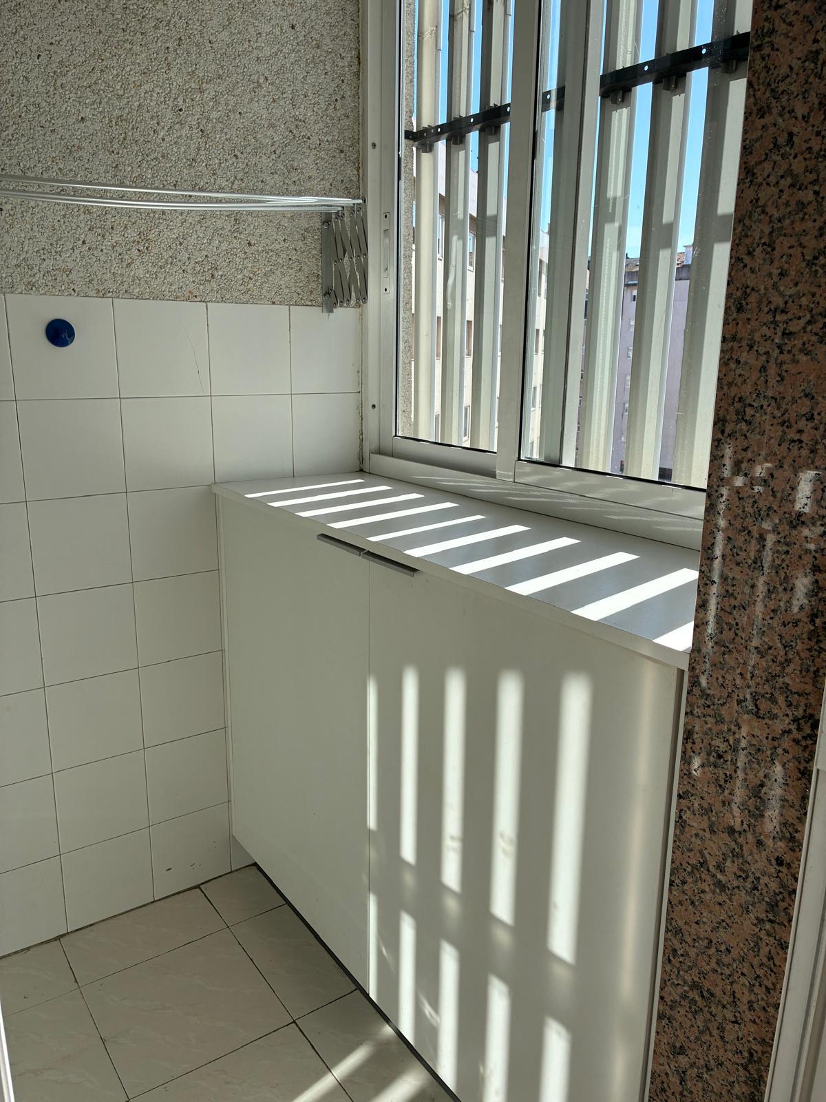 Imagen 18 Piso en venta en Vigo / En Castelao a 200 mts de plaza America