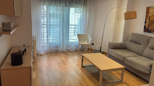Imagen 2 Inmueble 306902 - Piso en venta en Vigo / A solo 100 metros del Corte Ingles