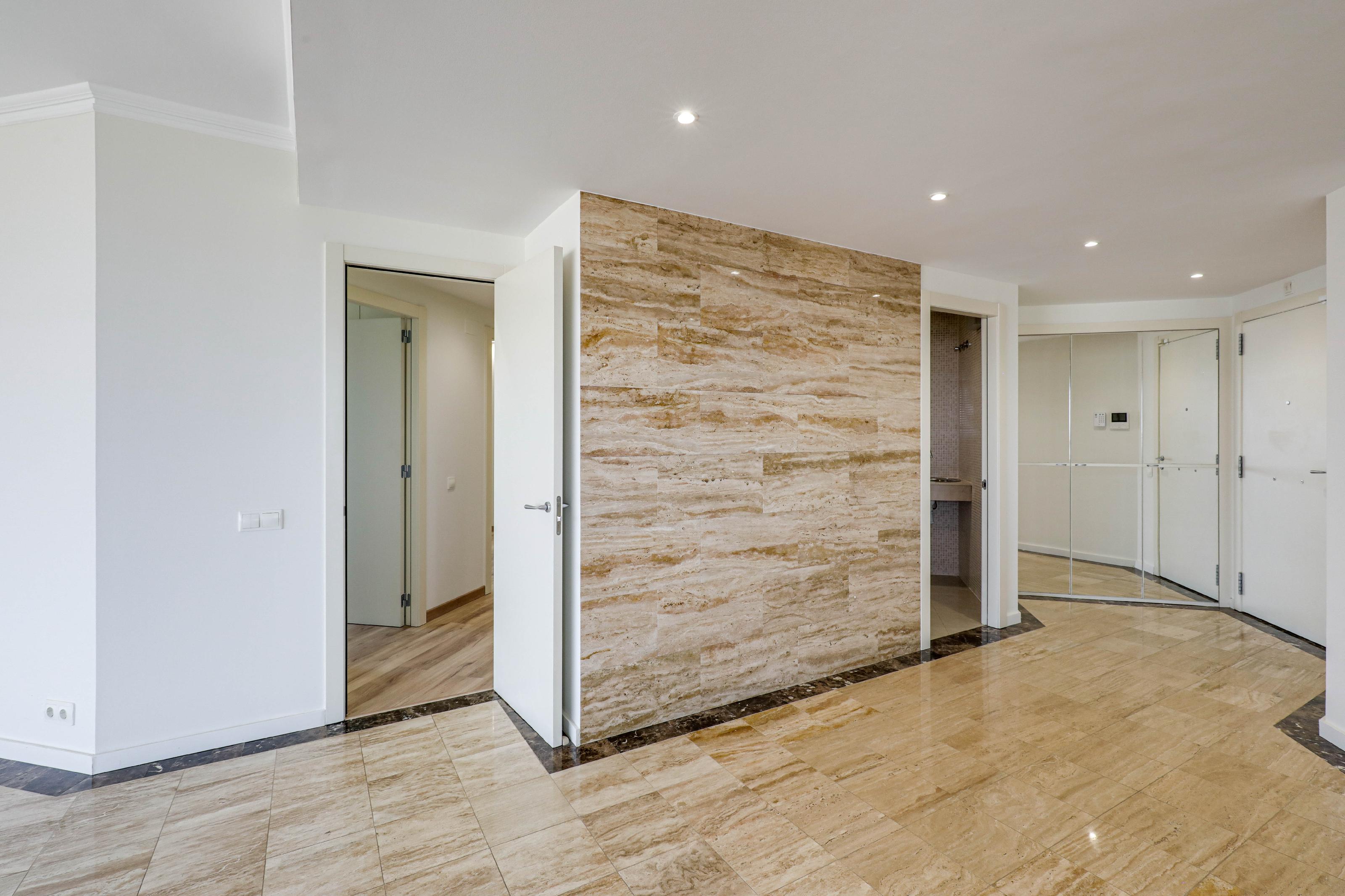 Imagen 12 Piso en venta en Barcelona / Passeig Taulat - En segunda línea de mar