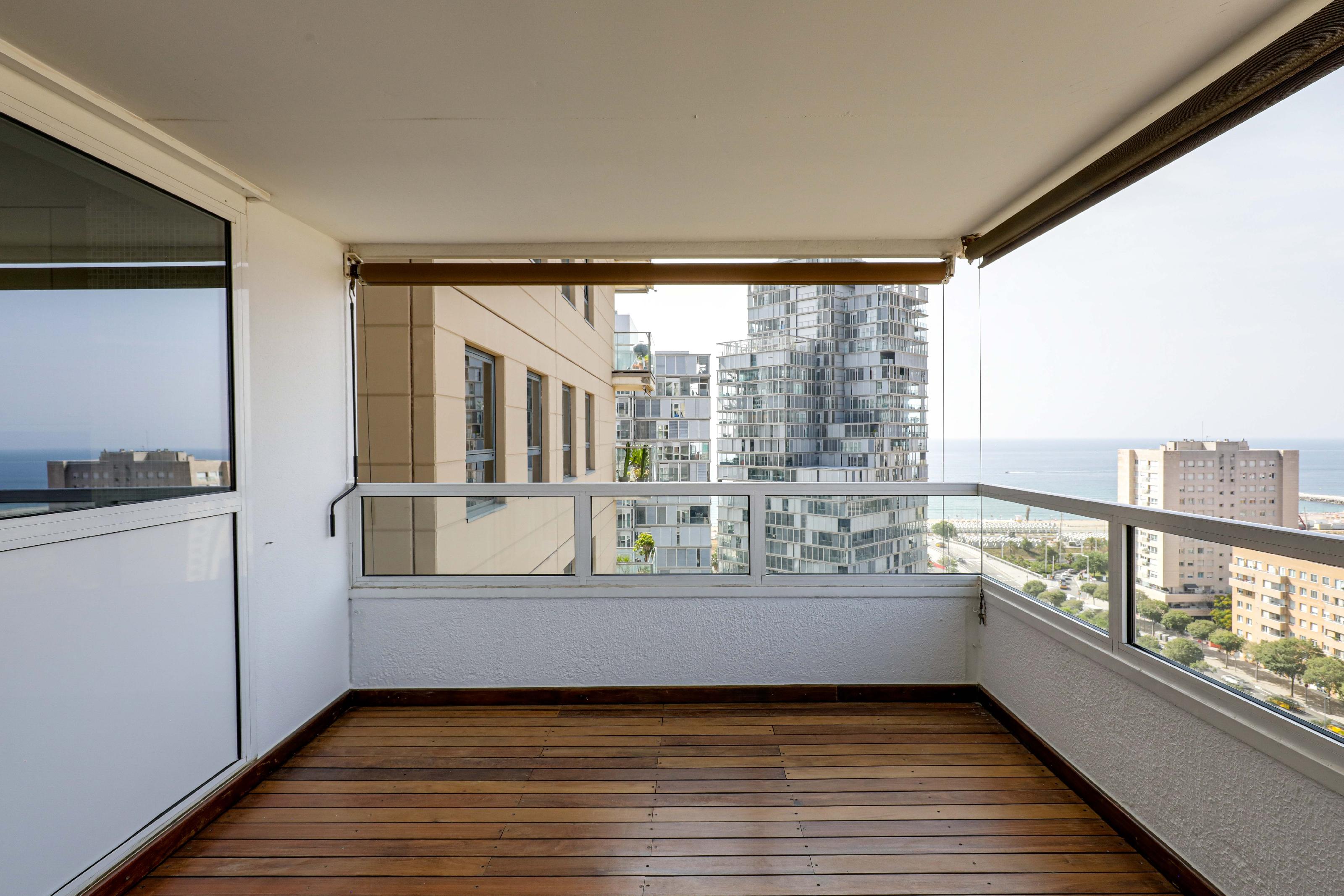 Imagen 11 Piso en venta en Barcelona / Passeig Taulat - En segunda línea de mar