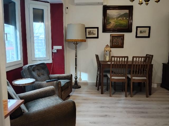 Imagen 1 Inmueble 301375 - Piso en alquiler en Barcelona / Camp de l´Arpa - Paseo Maragall