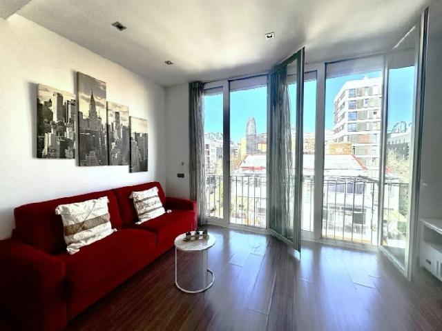Imagen 2 Inmueble 301444 - Piso en venta en Barcelona / El Parc i la Llacuna - Pere iv