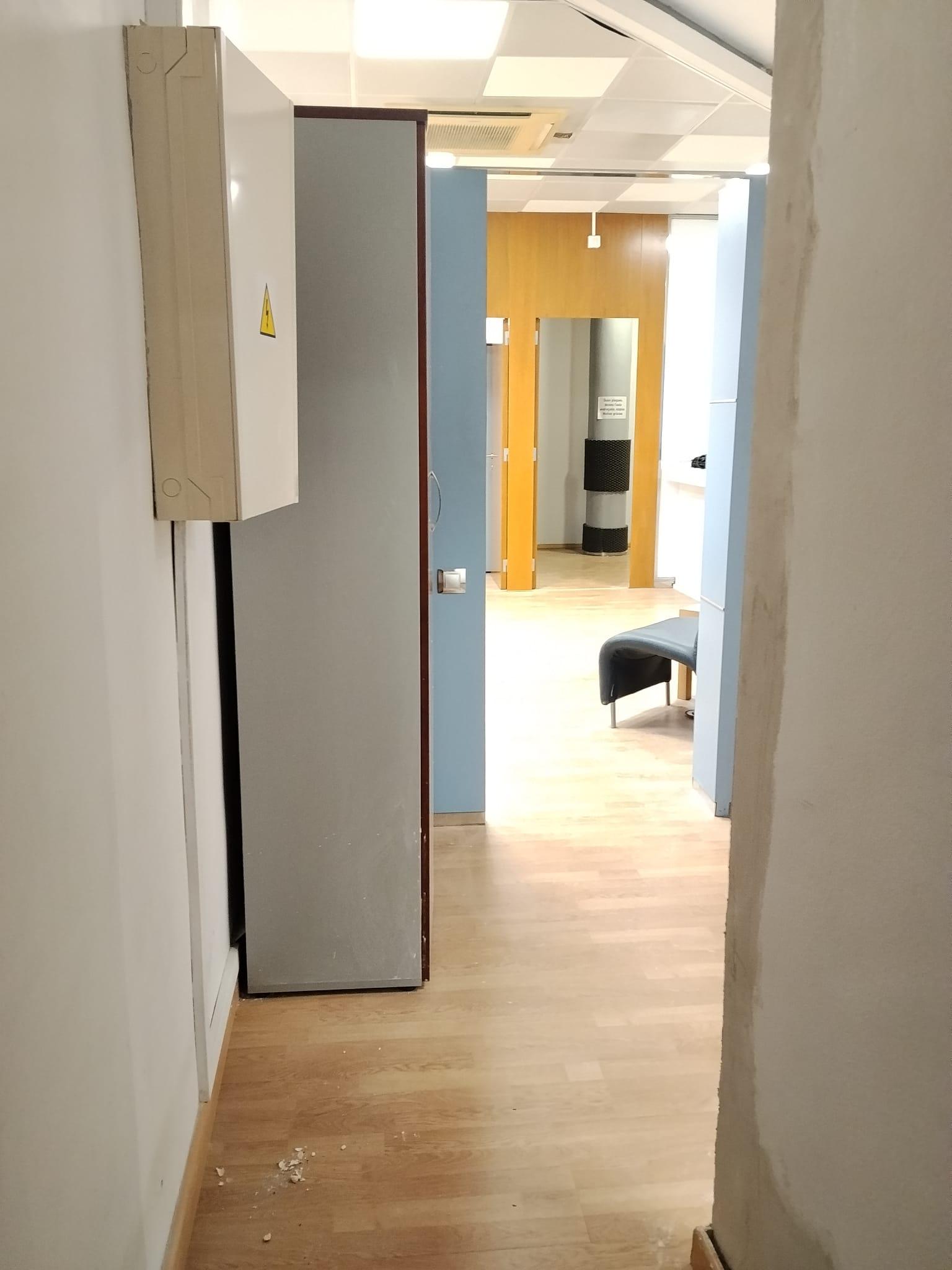 Imagen 9 Local Comercial en venta en Barcelona / La Vila Olímpica del Poblenou - Llull