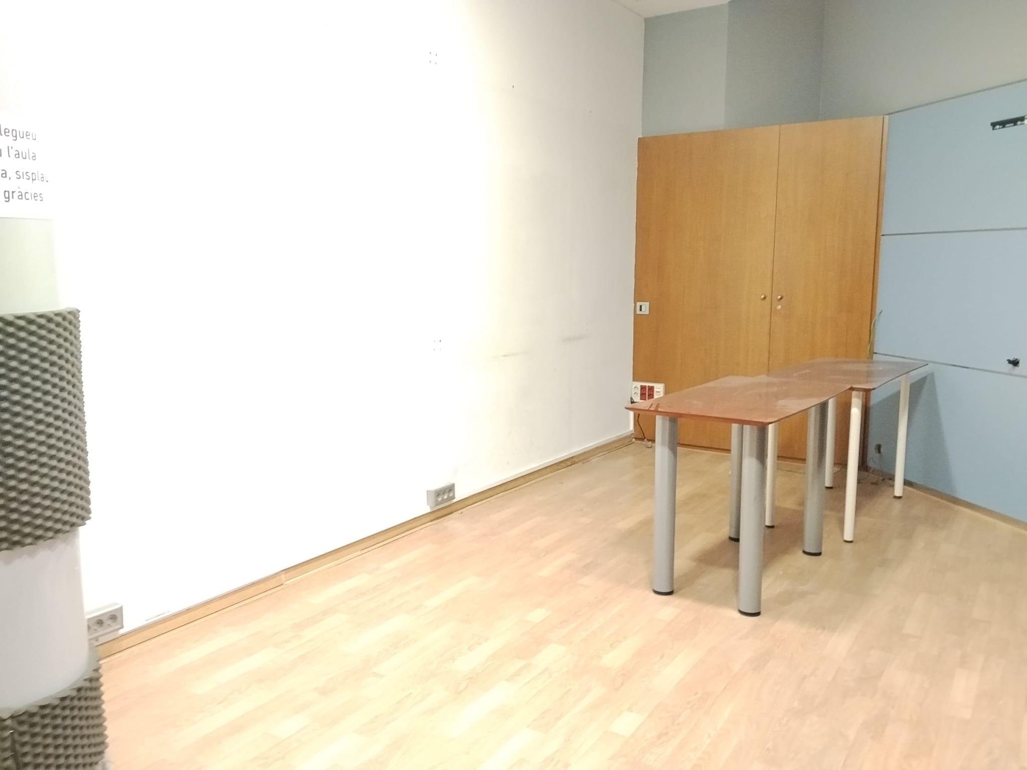 Imagen 8 Local Comercial en venta en Barcelona / La Vila Olímpica del Poblenou - Llull