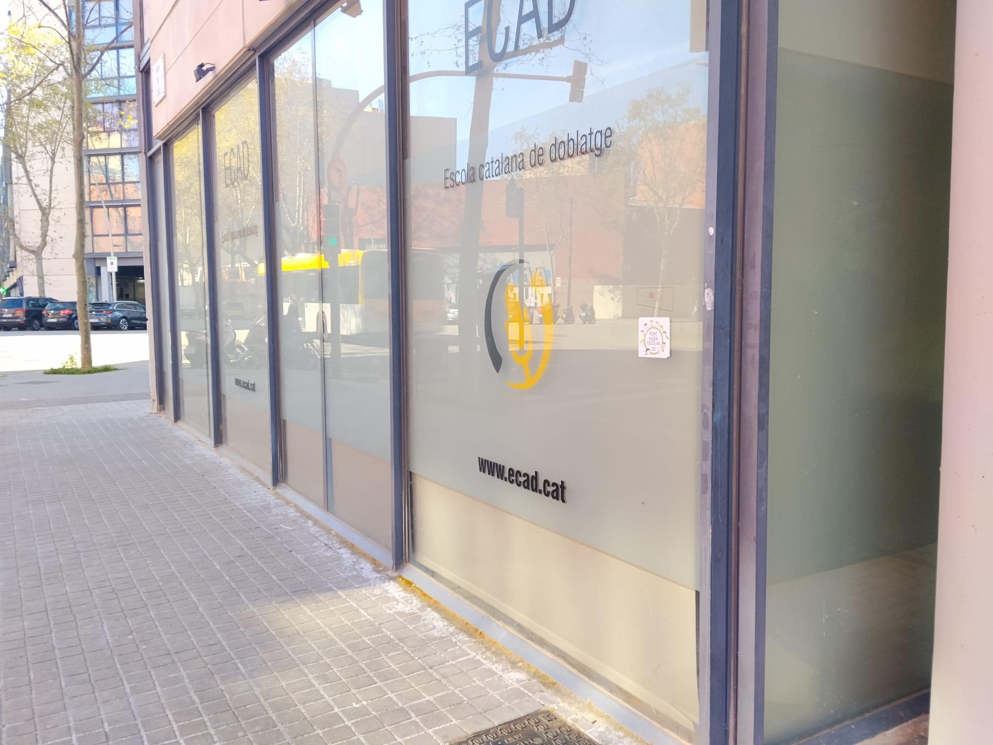 Imagen 1 Local Comercial en venta en Barcelona / La Vila Olímpica del Poblenou - Llull
