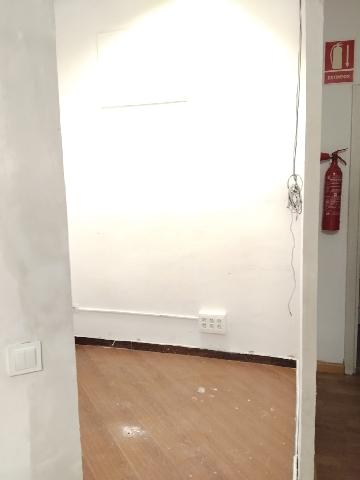 Imagen 15 Inmueble 301809 - Local Comercial en venta en Barcelona / La Vila Olímpica del Poblenou - Llull