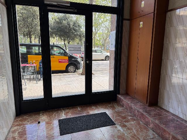 Imagen 10 Inmueble 302023 - Piso en venta en Barcelona / Espronceda - Jardins de Gandhi