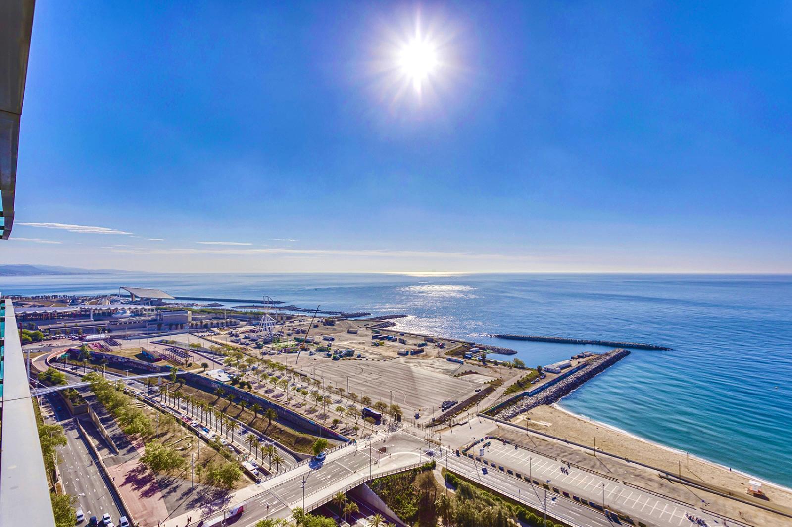 Imagen 30 Piso en venta en Barcelona / Diagonal Mar - Pg. García Fària