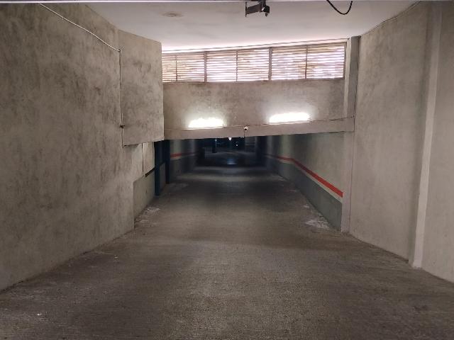Imagen 3 Inmueble 303251 - Parking Coche en venta en Barcelona / Calle Camí Antic de Valencia