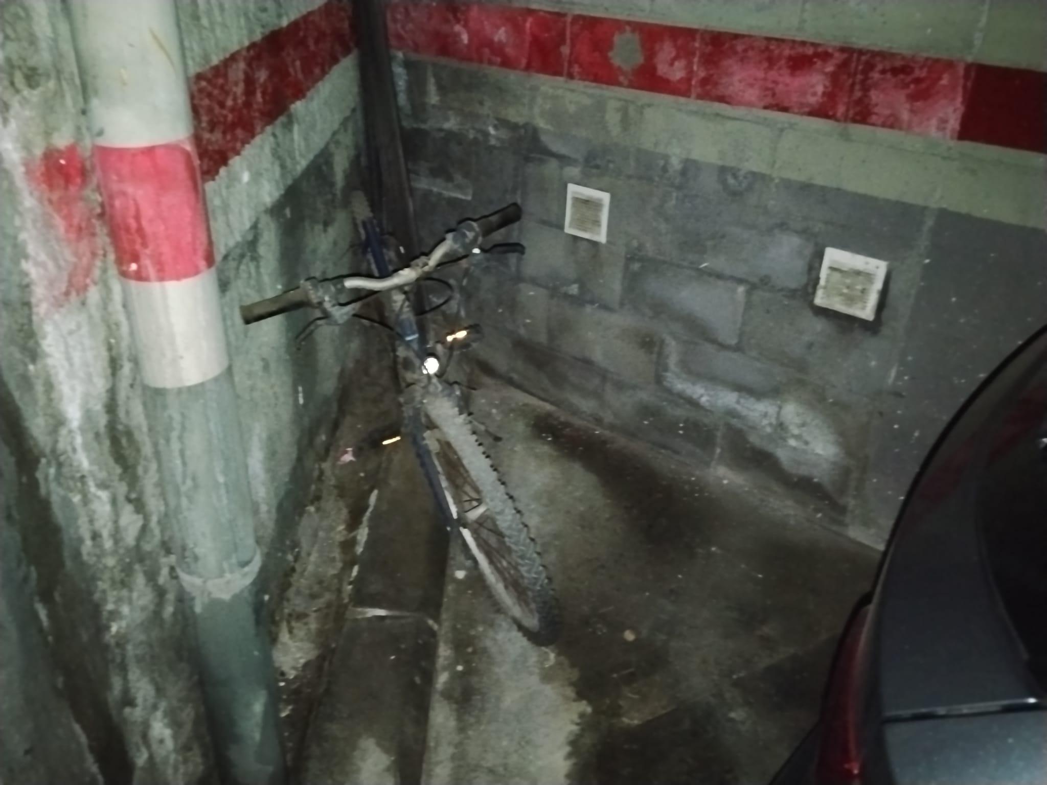 Imagen 11 Parking Coche en venta en Barcelona / Calle Camí Antic de Valencia