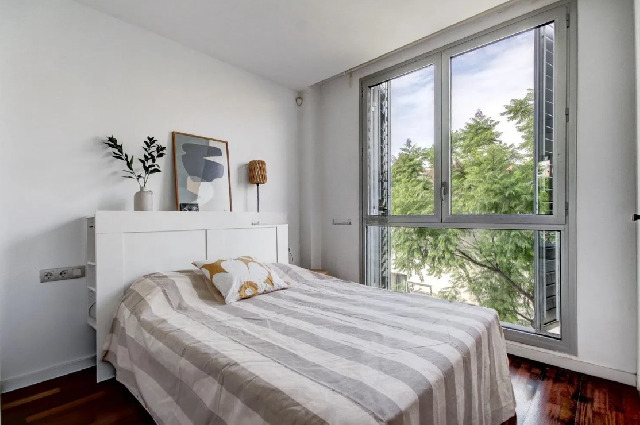 Imagen 12 Inmueble 303322 - Piso en venta en Barcelona / Calle Pellaires