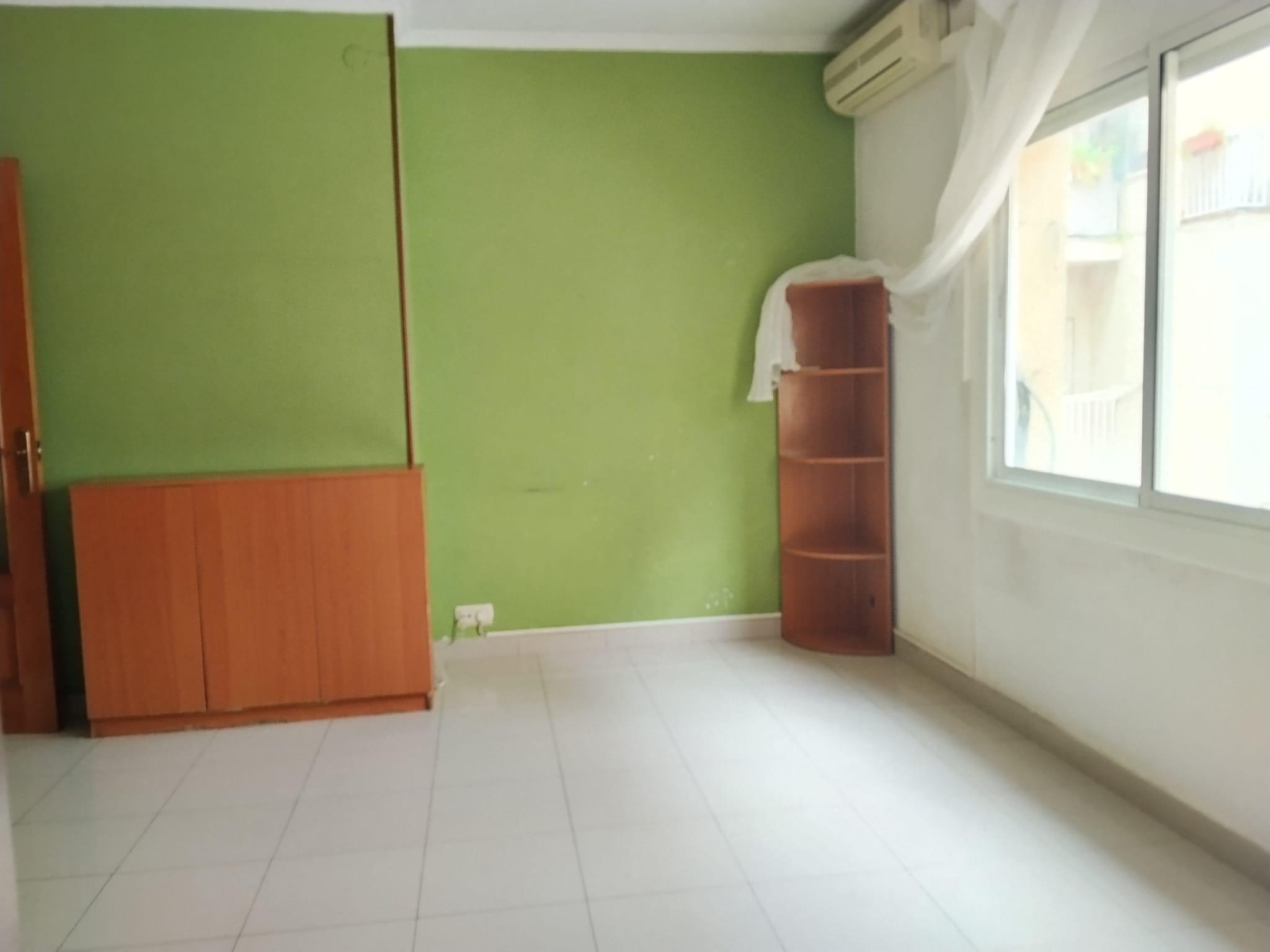 Imagen 6 Piso en venta en Barcelona / Freser - Camp de l´Arpa