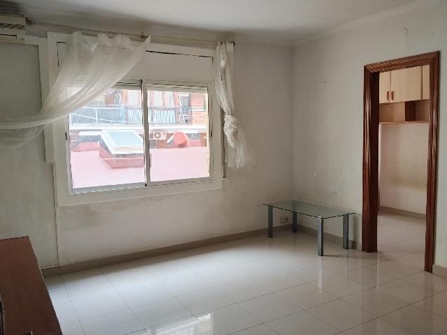 Imagen 1 Inmueble 303460 - Piso en venta en Barcelona / Freser - Camp de l´Arpa
